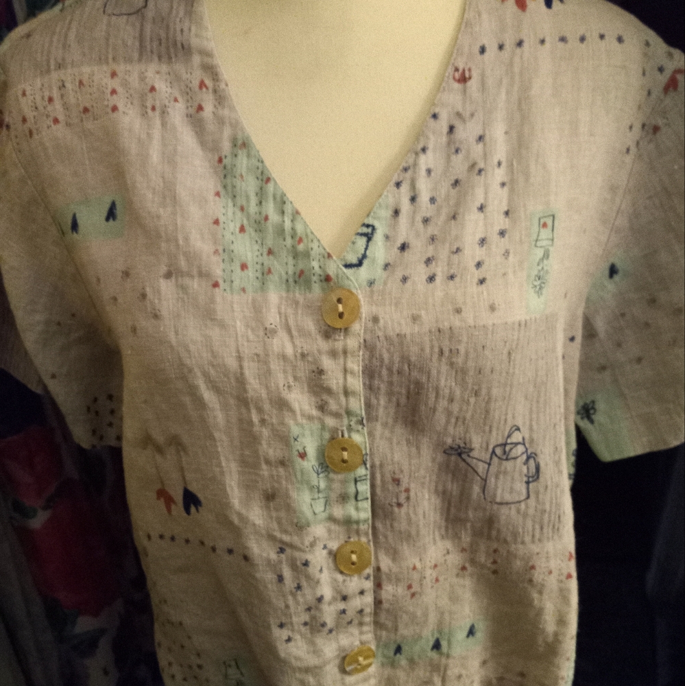 Not new,vintage with tags,cropped linen pale blue printed s/s jacket size medium